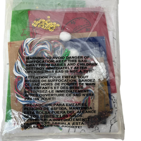 Vintage NRFP Storybook Felt Stocking Santa & Reindeer Sequins & Beads - Picture 2 of 2